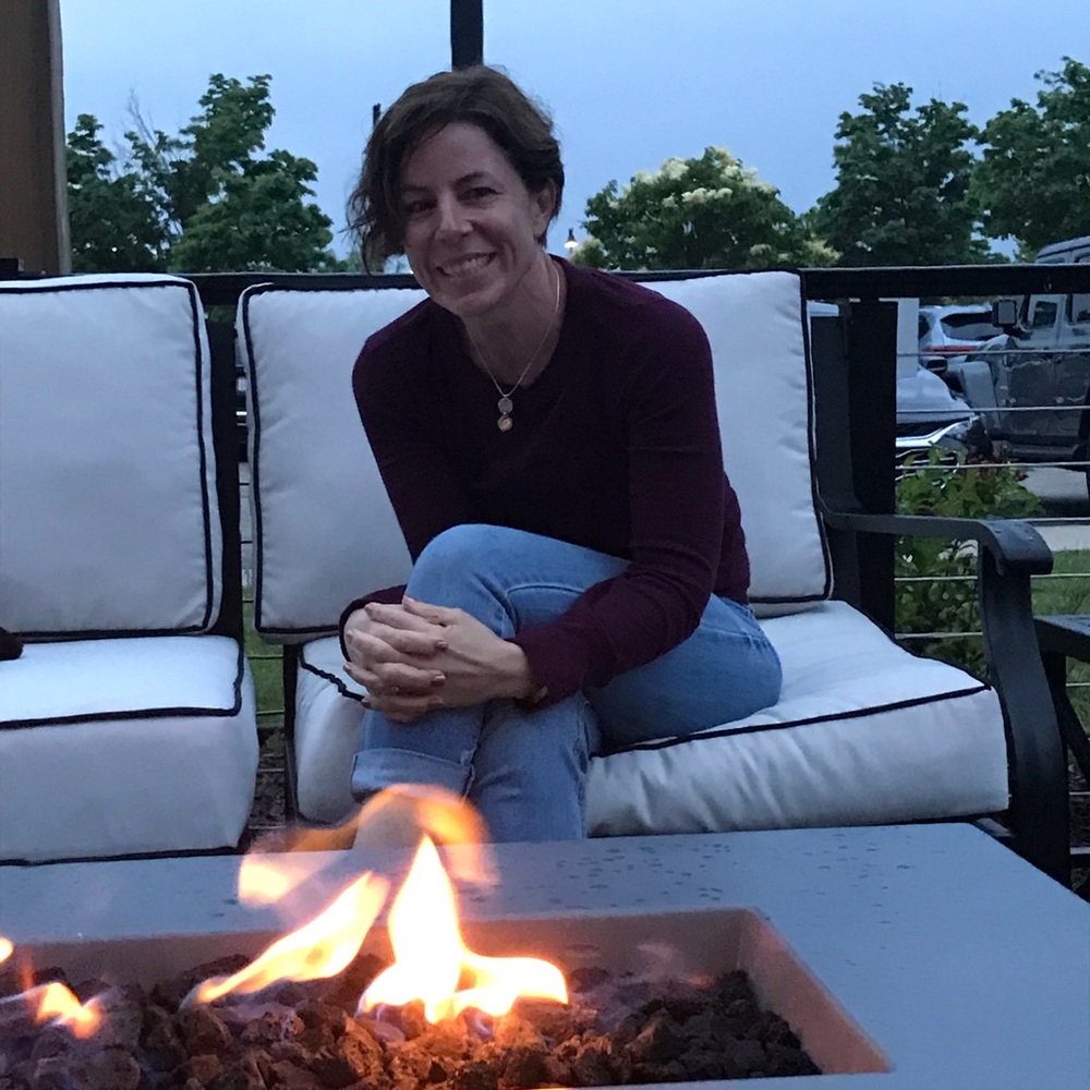 Meet your Posher, Lori